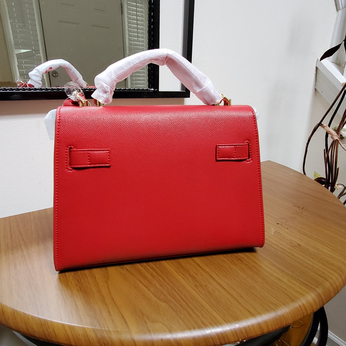 Daisy Classic Suffiano Satchel Handbag - Red
