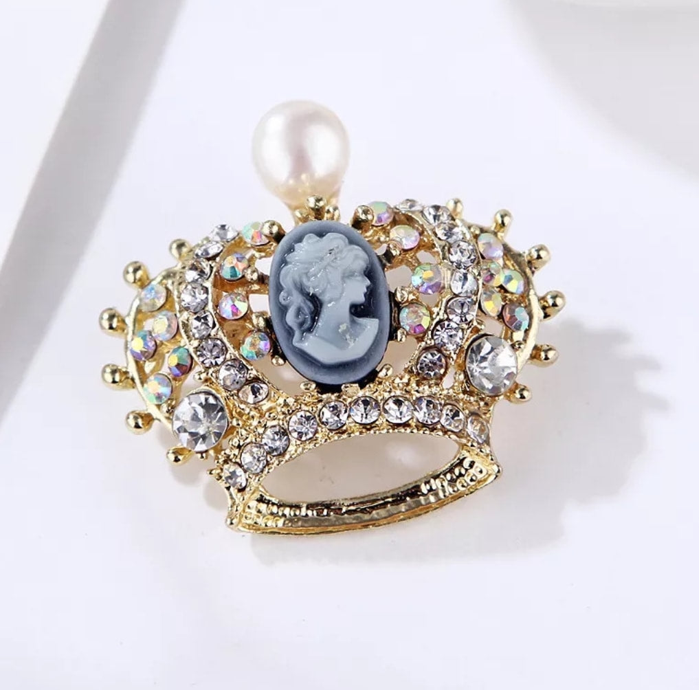 Beaded Crown Fashion Brooch
