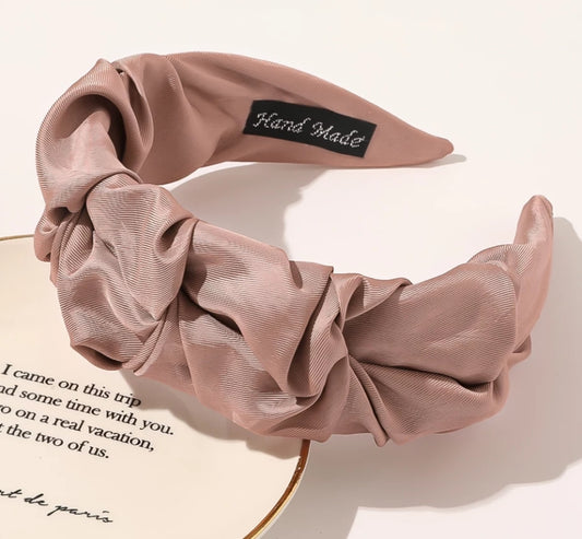 Ruffled Sponge Headband