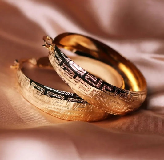 Medium Sized 30 mm Gold Plated Lightweight Hoop Earrings