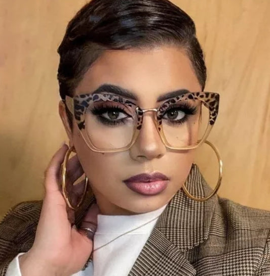 Chunky Vacation Frame Sunglasss